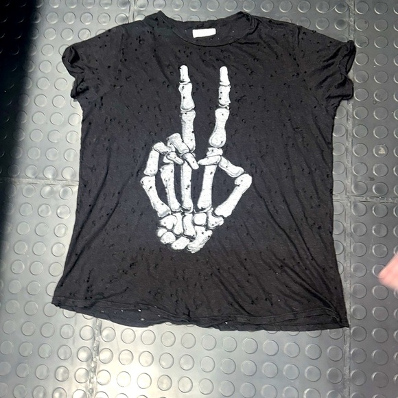 Lauren Moshi Black T-Shirt with Skeleton Hand Design - Picture 2 of 2
